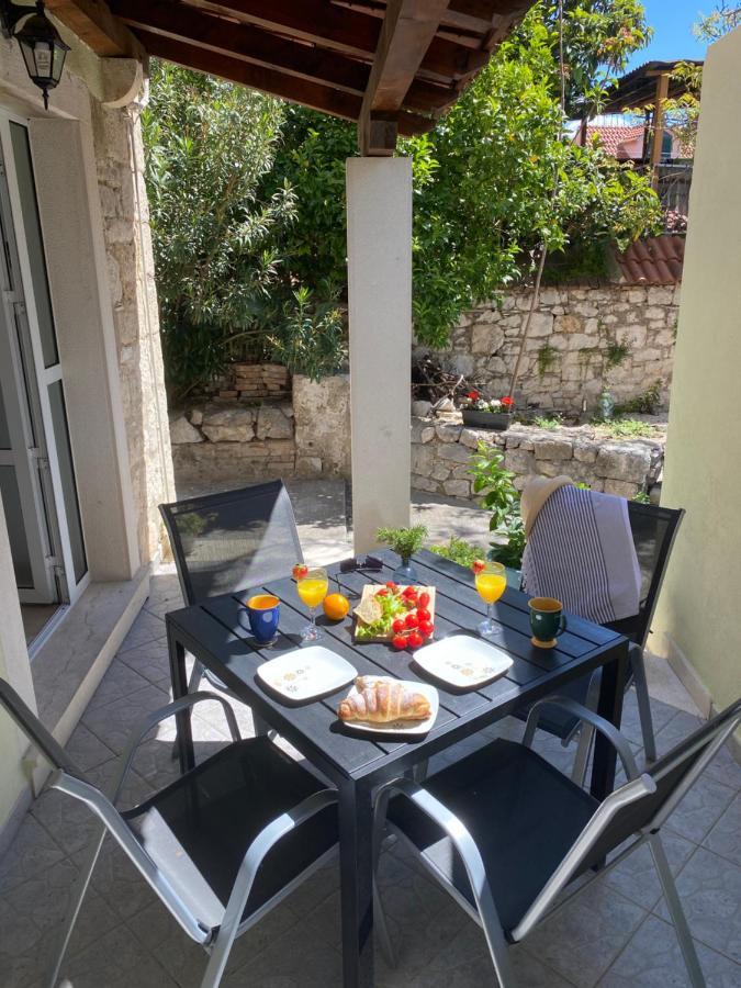 Mediterano Apartment - City Center Сплит Экстерьер фото